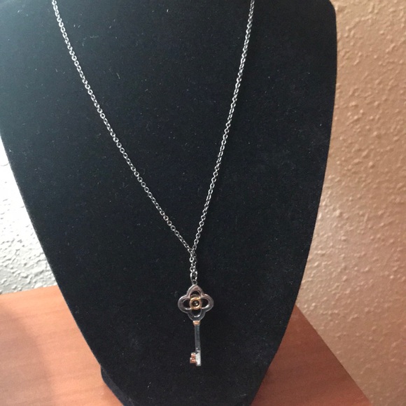 Key necklace - Picture 2 of 3